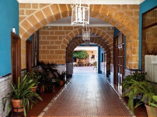 Hostal El Caballo Blanco Osuna Extérieur photo